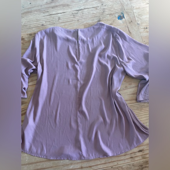 Lush Dusty Rose Flowy Blouse w/Tie detail at elbow -S - Picture 4 of 4